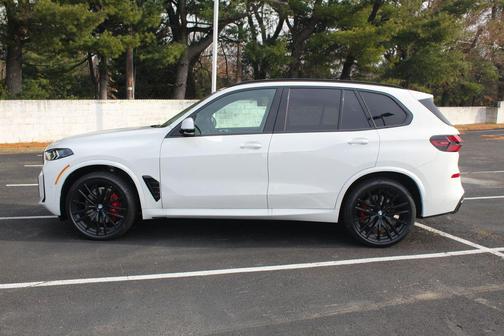 Alpine White 2026 BMW X5 xDrive40i