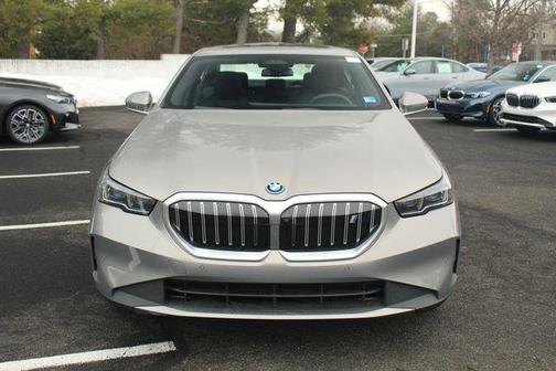 2026 BMW i5 xDrive40