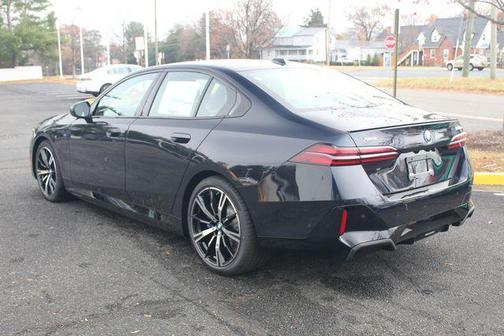 2026 BMW 550e xDrive