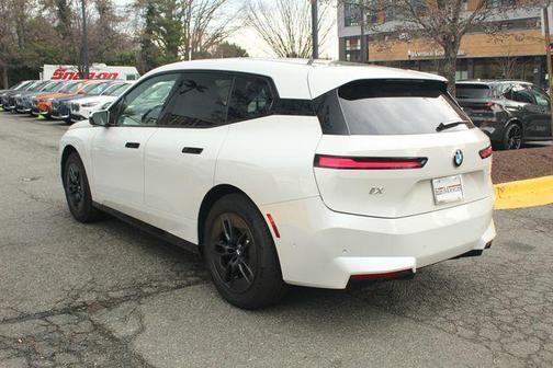 2026 BMW iX xDrive45