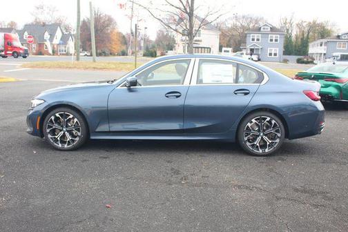 2026 BMW 330 i xDrive