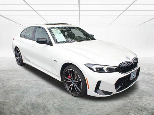 2023 BMW 330e Base