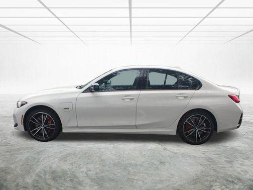 2023 BMW 330e Base