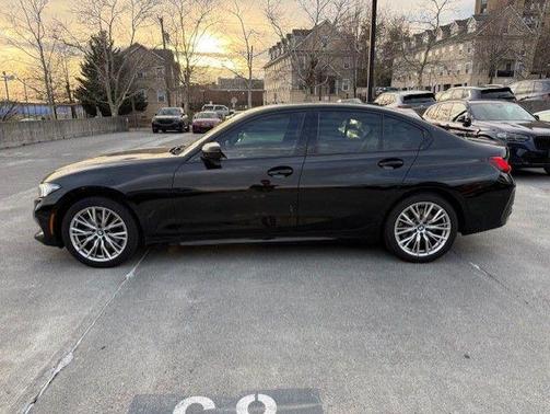 Jet Black 2023 BMW 330 330i