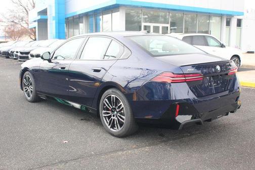 2026 BMW 530 i xDrive