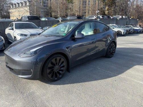 2023 Tesla Model Y Performance Dual Motor All-Wheel Drive