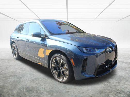 2026 BMW iX xDrive45