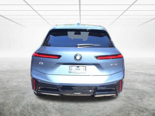 2026 BMW iX xDrive45