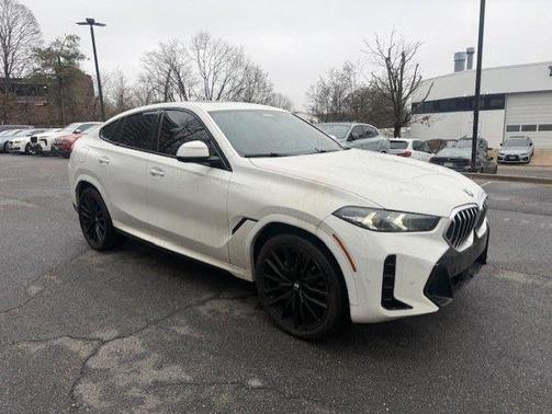 2024 BMW X6 xDrive40i