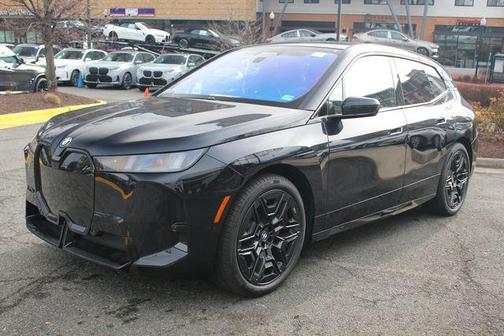 2026 BMW iX xDrive45