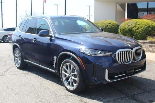 Tanzanite Blue II Metallic 2026 BMW X5 xDrive40i