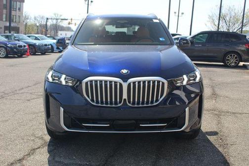 Tanzanite Blue II Metallic 2026 BMW X5 xDrive40i