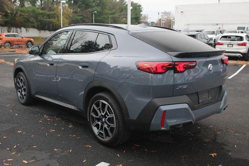 2025 BMW X2 xDrive28i