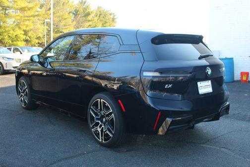 2026 BMW iX xDrive60