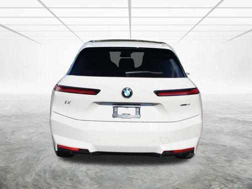 2026 BMW iX xDrive45