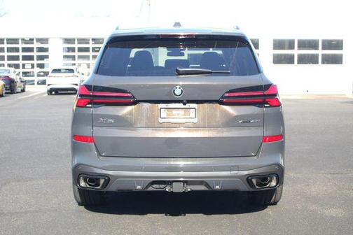Dravit Grey Metallic 2026 BMW X5 xDrive40i