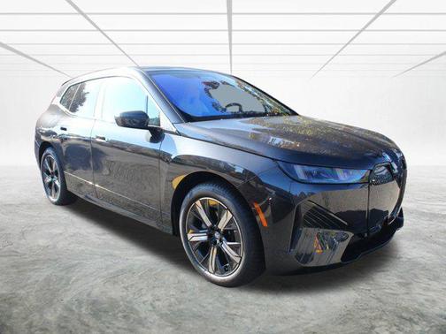 2026 BMW iX xDrive45