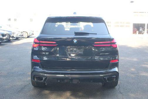 Carbon Black Metallic 2026 BMW X5 xDrive40i