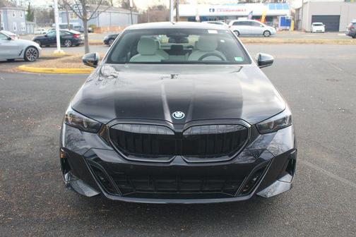 2026 BMW 550e xDrive