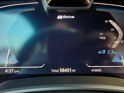 2022 BMW X5 PHEV xDrive45e