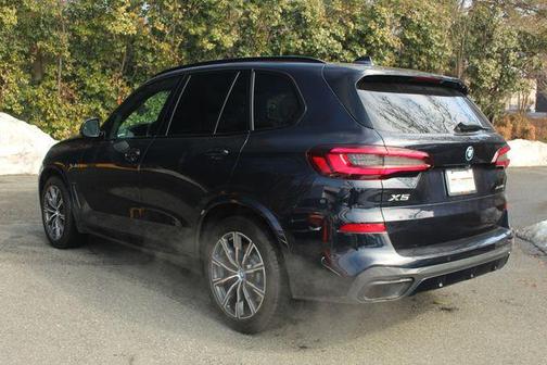 2022 BMW X5 PHEV xDrive45e