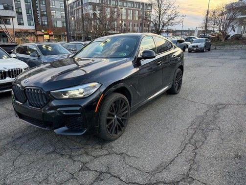 2022 BMW X6 M50i