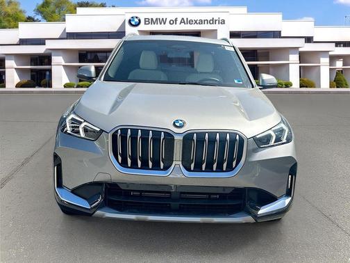 Space Silver Metallic 2026 BMW X1 xDrive28i