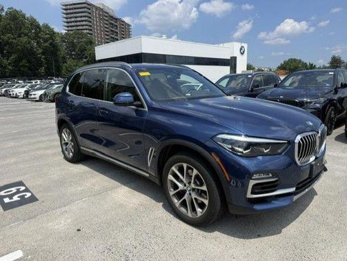 Phytonic Blue Metallic 2019 BMW X5 xDrive40i