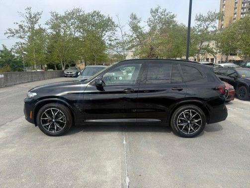 Black Sapphire Metallic 2024 BMW X3 xDrive30i