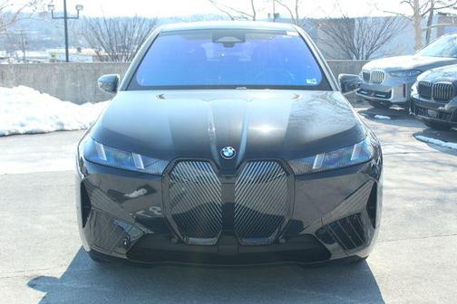 2026 BMW iX xDrive60