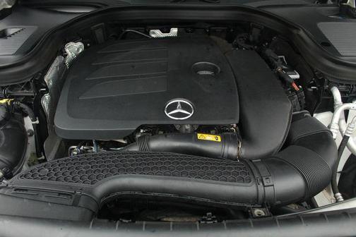 2021 Mercedes-Benz GLC 300 4MATIC Coupe