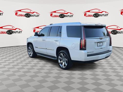Crystal White Tricoat 2017 Cadillac Escalade Luxury