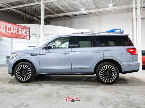 2021 Lincoln Navigator Black Label