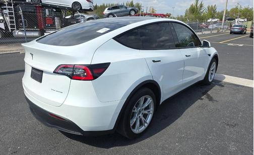 2021 Tesla Model Y Long Range Dual Motor All-Wheel Drive