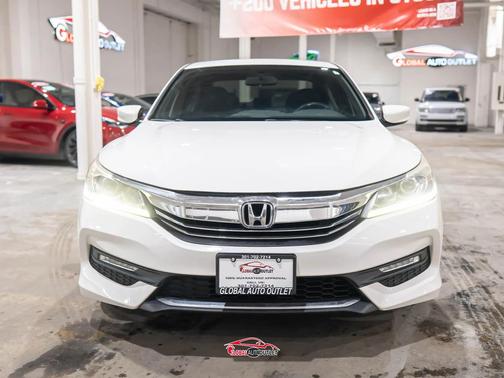 2017 Honda Accord Sport SE