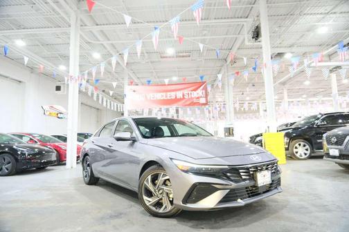 2024 Hyundai ELANTRA Limited