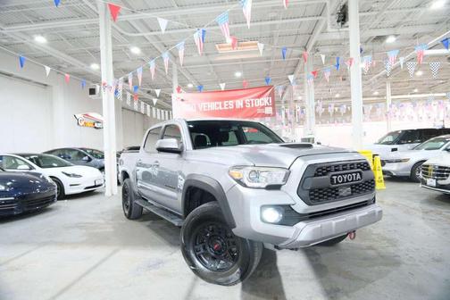 2020 Toyota Tacoma TRD Sport