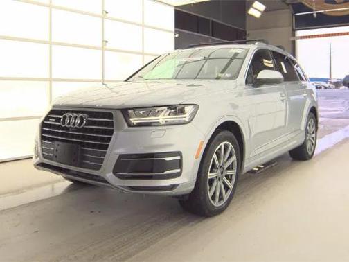 2019 Audi Q7 45 Premium Plus