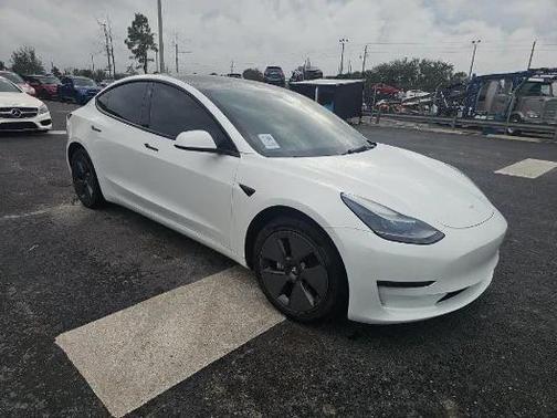 2023 Tesla Model 3 Standard Range
