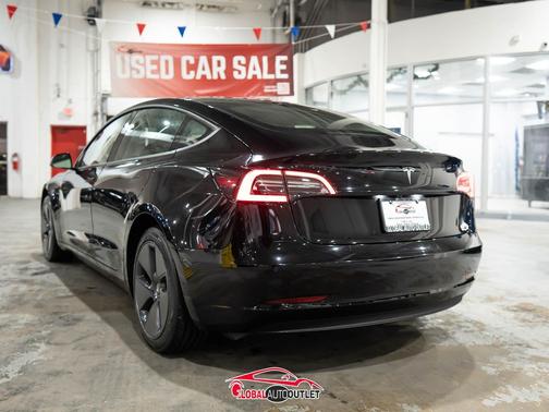 2022 Tesla Model 3 Standard Range