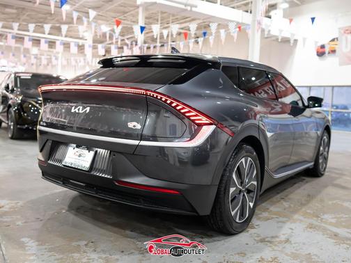2024 Kia EV6 Light