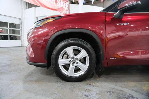 2021 Toyota Highlander Hybrid LE