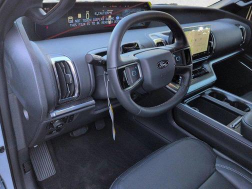 Glacier Gray Metallic Tri-Coat 2026 Ford Expedition Platinum
