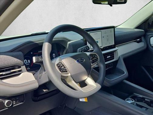 Space White Metallic 2026 Ford Explorer Active