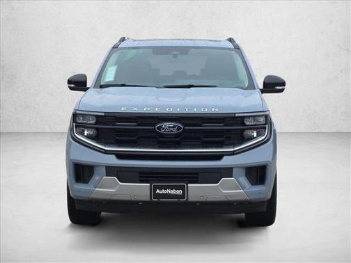 Glacier Gray Metallic Tri-Coat 2026 Ford Expedition Max Platinum