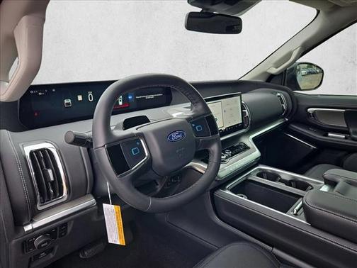 Glacier Gray Metallic Tri-Coat 2026 Ford Expedition Max Platinum