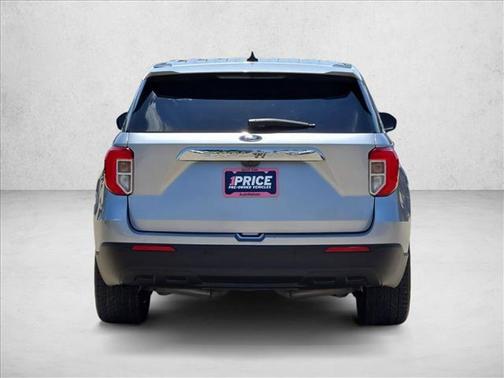 Iconic Silver Metallic 2021 Ford Explorer Base RWD