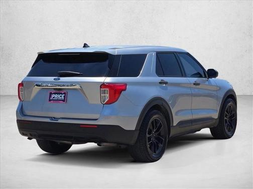 Iconic Silver Metallic 2021 Ford Explorer Base RWD
