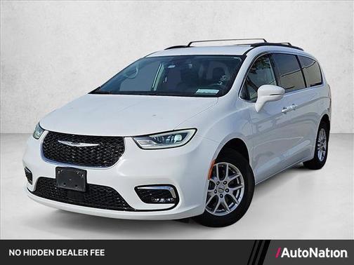 Bright White Clearcoat 2022 Chrysler Pacifica Touring L