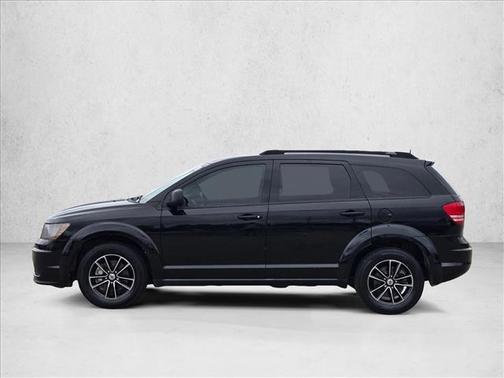 Pitch Black Clearcoat 2018 Dodge Journey SE